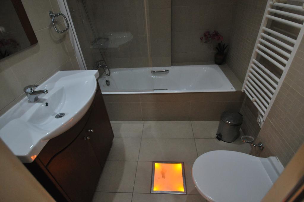 Ithaki Phinikoudes Apartment No. 105 Larnaca Kamer foto