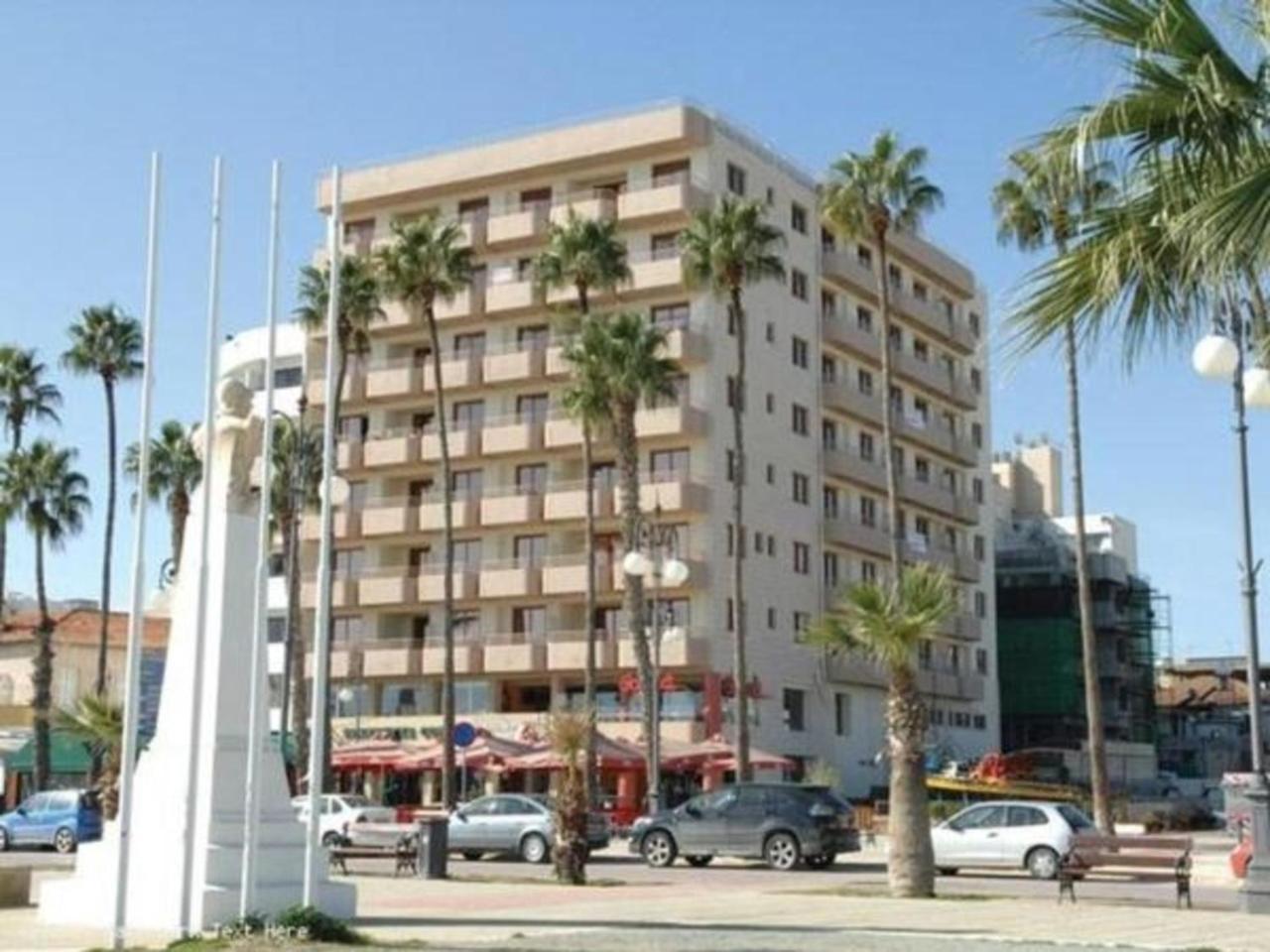 Ithaki Phinikoudes Apartment No. 105 Larnaca Buitenkant foto
